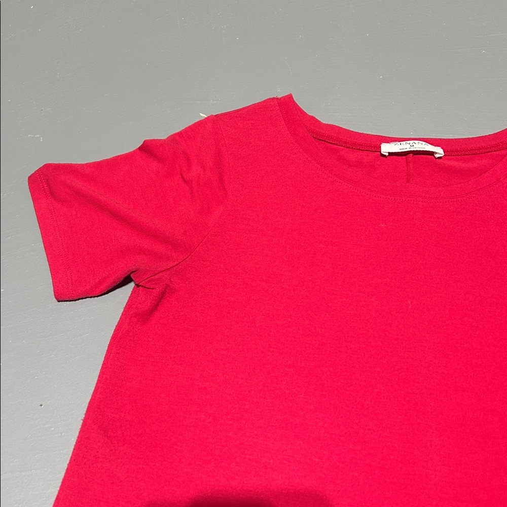 Zenana Red Short Sleeve Shirt (Women’s Medium) - Picture 4 of 9